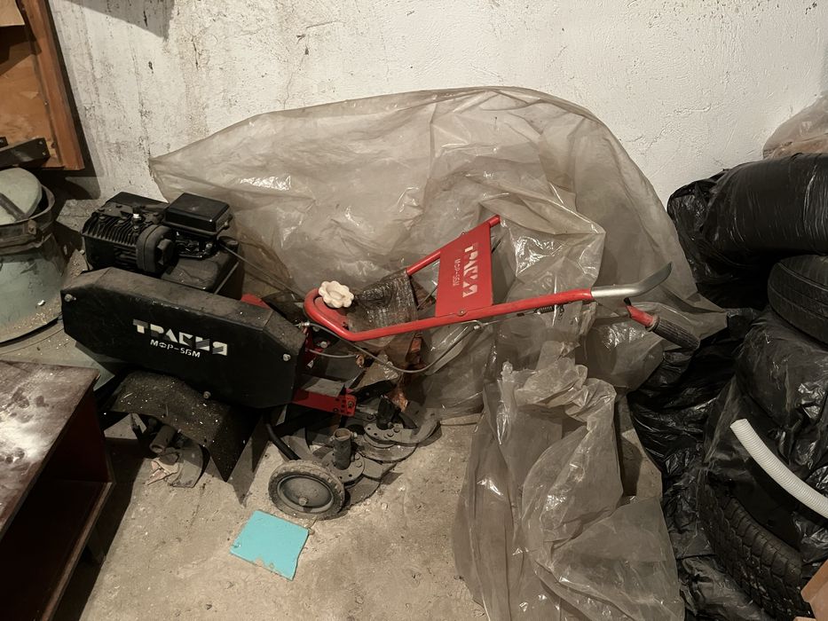 Продавам мотофреза Тракия MOP -5 БМ