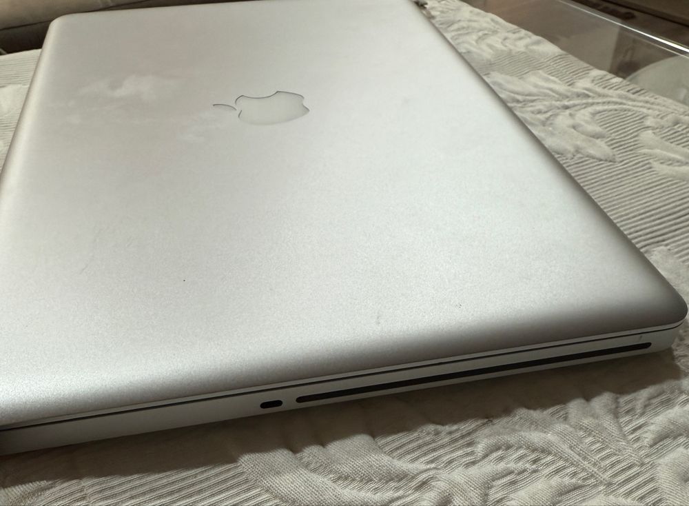 Macbook pro 2010