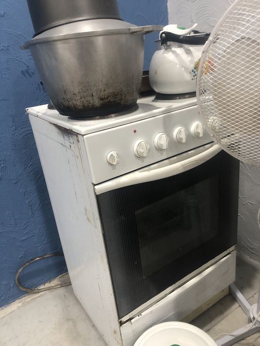 Продам электрический плита