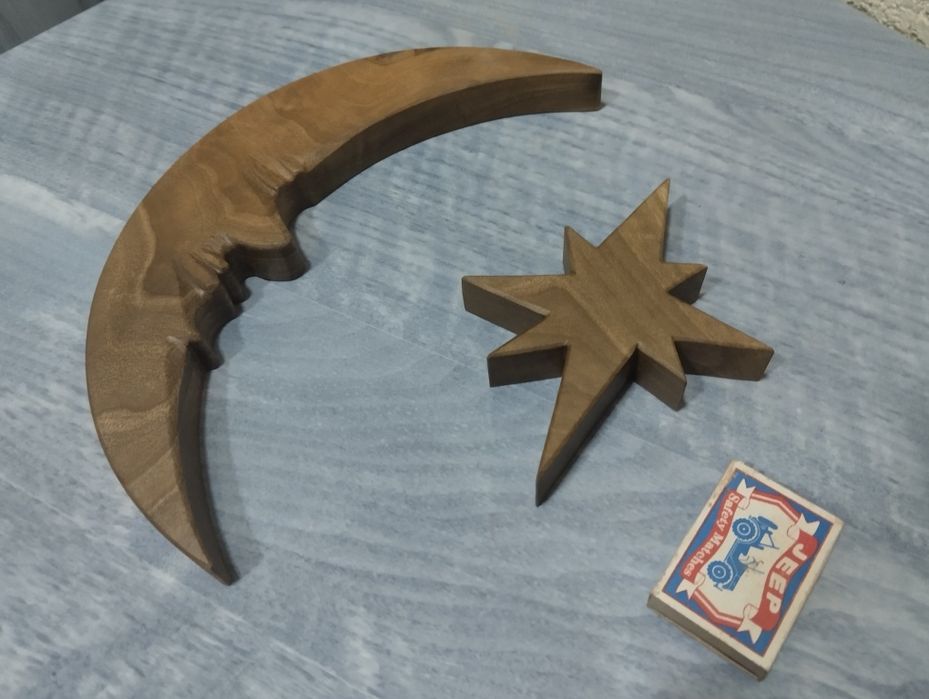 Полумесяц для детской комнаты со звездой, настенный