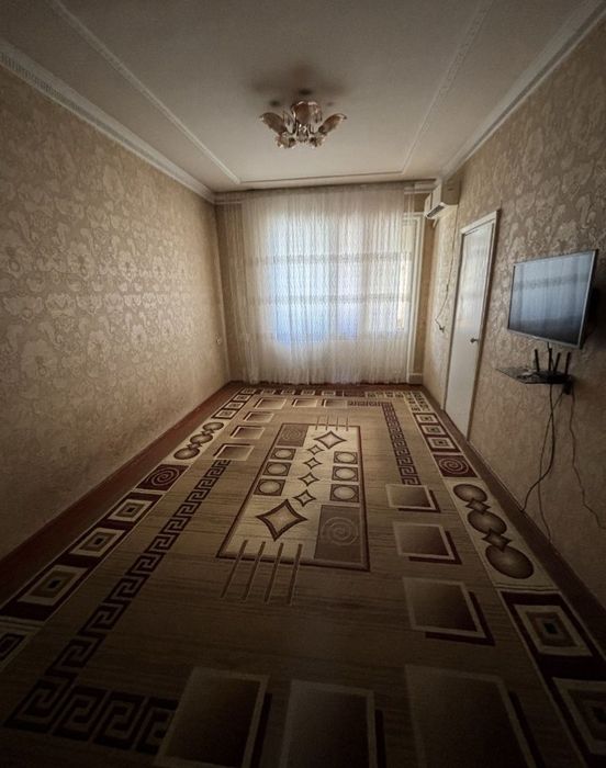 Чиланзар 21 срочно продаётся квартира 3*4/3/4.Балкон 1,5х3