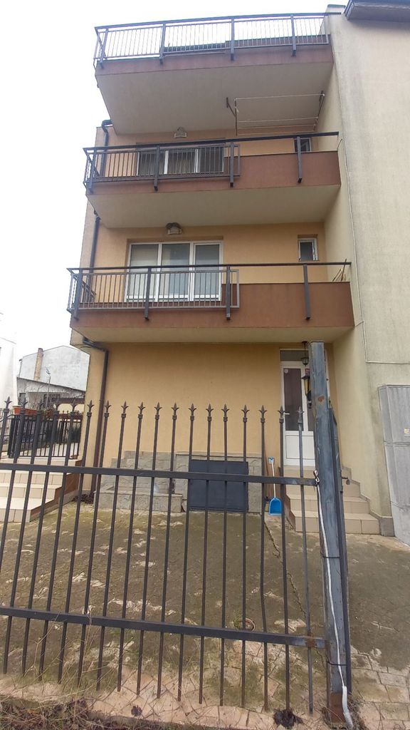 Продава се Тристаен апартамент в Приморско - 60 кв.м за 935 €/кв.м - Снимка #1