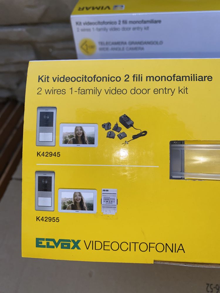 Vimar еднофамилен видеодомофонен комплект Wi-Fi 7''K42955