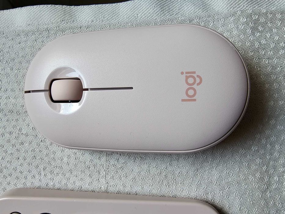 Tastatura si mouse Logitech