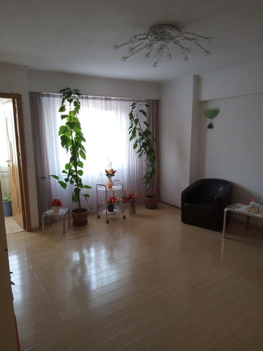 Apartament 3 camere Pantelimon
