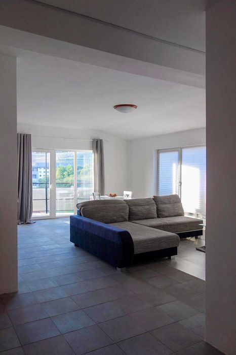 Apartament 2 camere 59mp - Mobilat utilat, balcon cu vedere deschisa