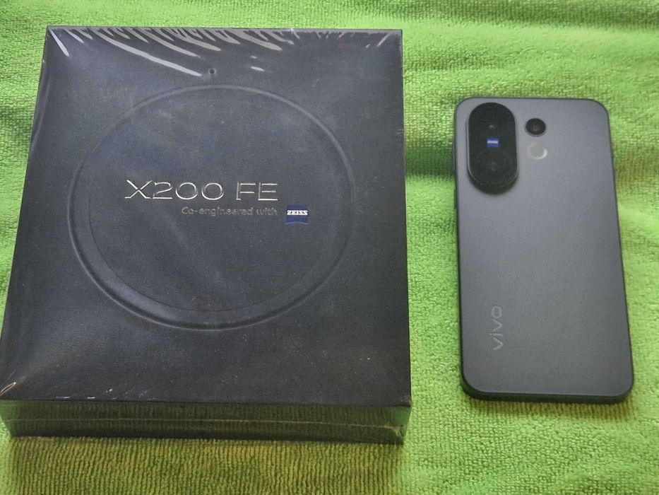 Smartphone Vivo X200 FE 6.3", 12gb, 512GB, factura + garantie