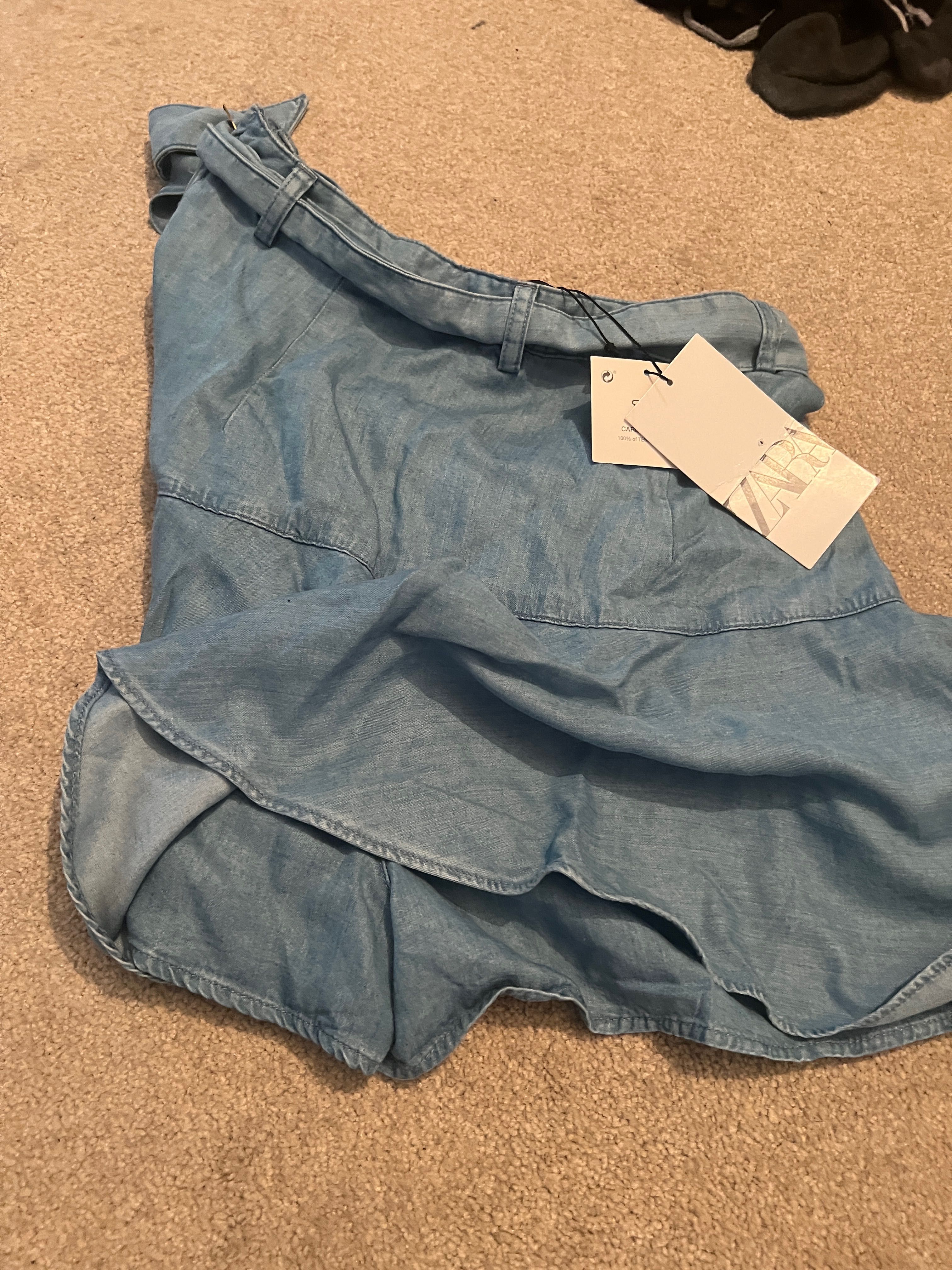 Zara Fusta pantaloni jeans subțire S