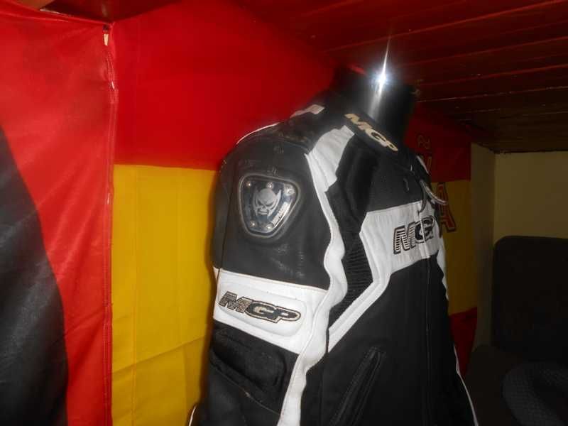 geaca de motociclisti MGP Racing Berik piele supercalitate size 52