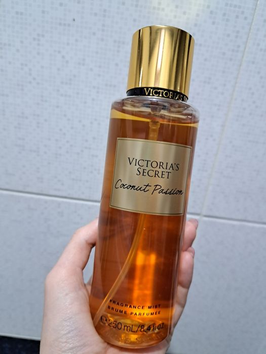 Spray corp Victoria's Secret