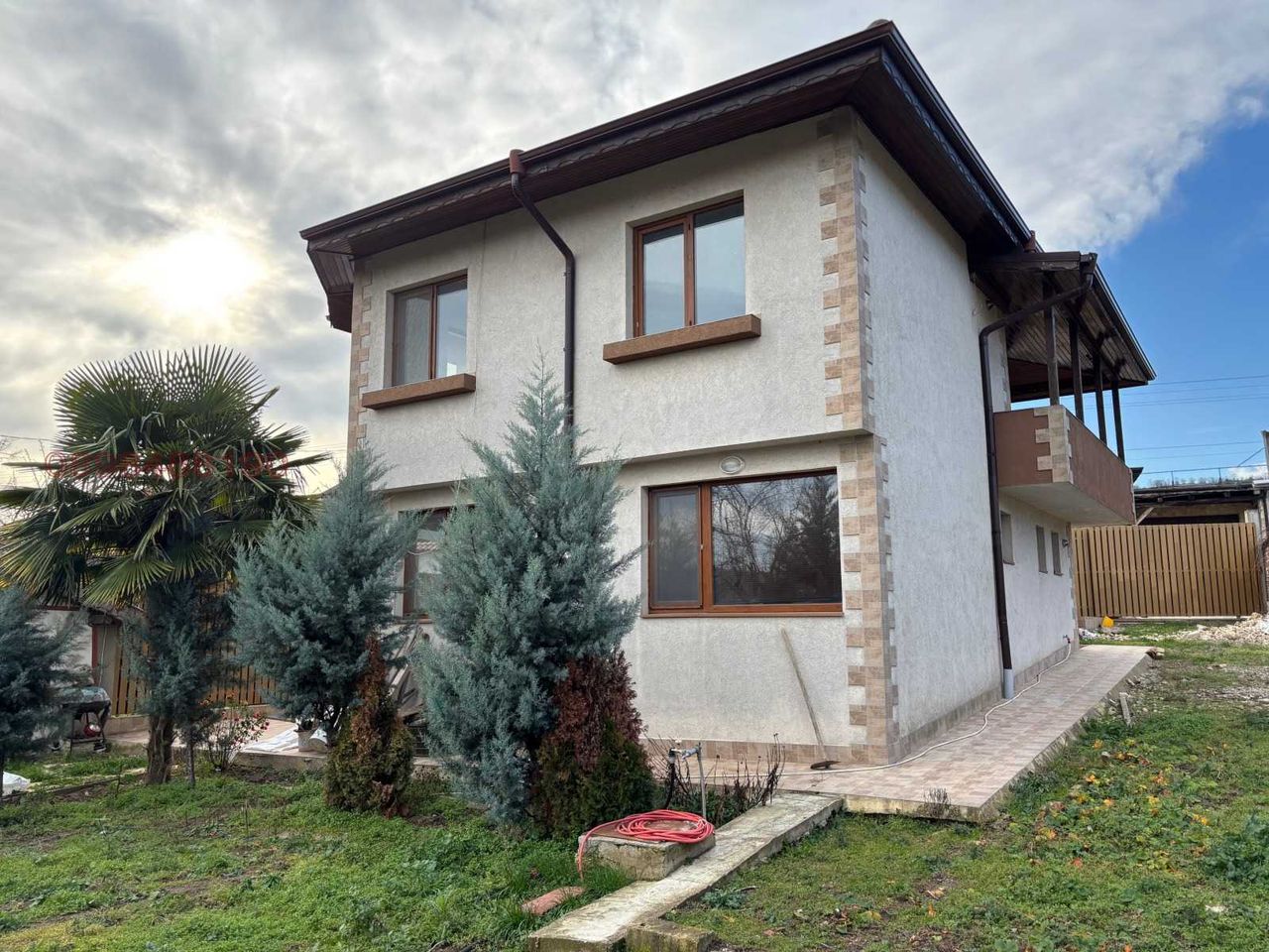 Продава се Къща в с. Осеново, Област Варна - 170 кв.м за 1512 €/кв.м - Снимка #1