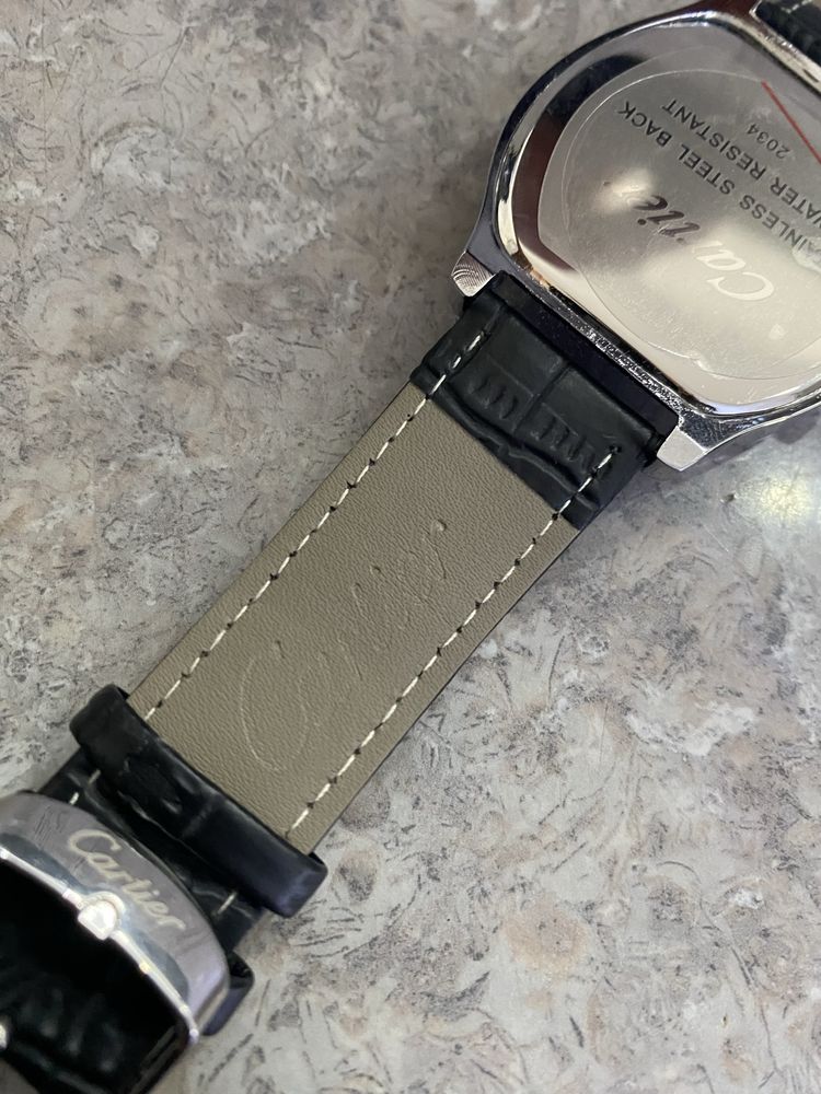 Часовник Cartier Tortue