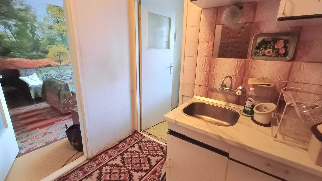 Продава се Едностаен апартамент в Русе, Чародейка - Север - 37 кв.м за 1068 €/кв.м - Снимка #9