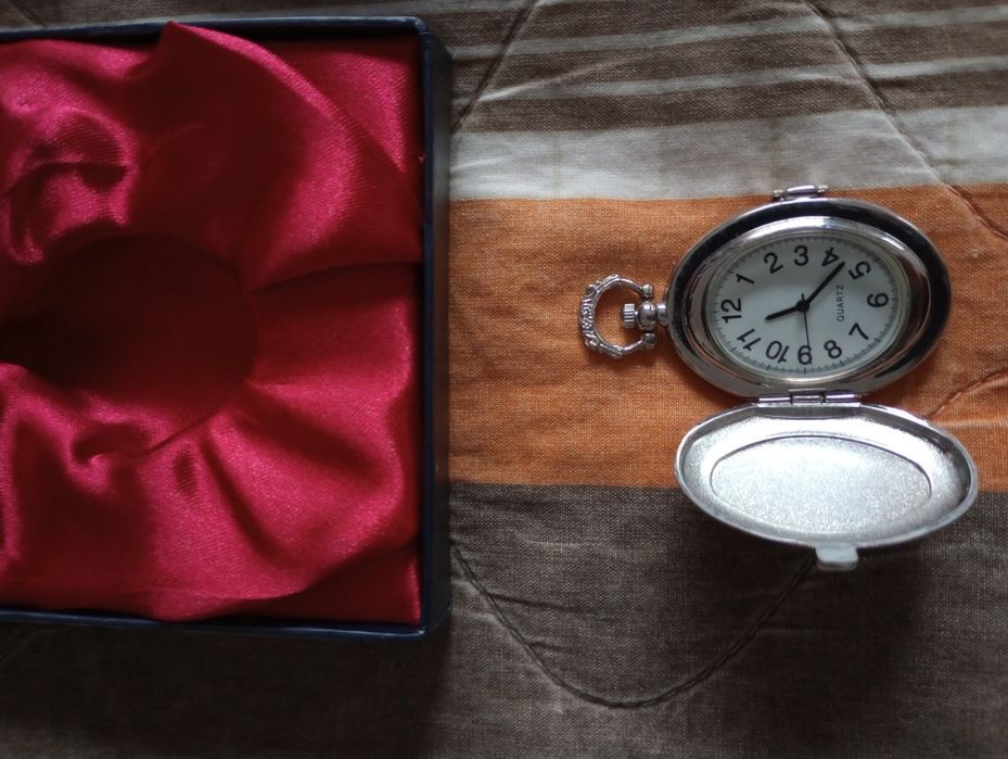 Ceasuri de colectie ziare