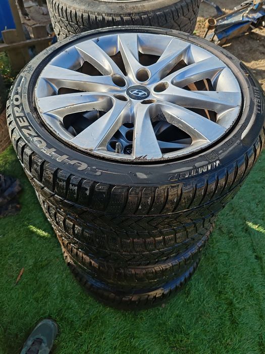 Set 4 jante ALIAJ cu cauciucuri de iarna 18" 5x114,3 ET40 6J Hyundai i