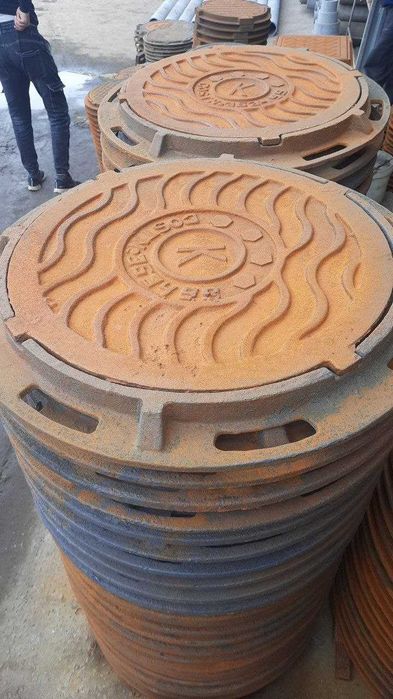 Чугунный люк - Люк - Колодец