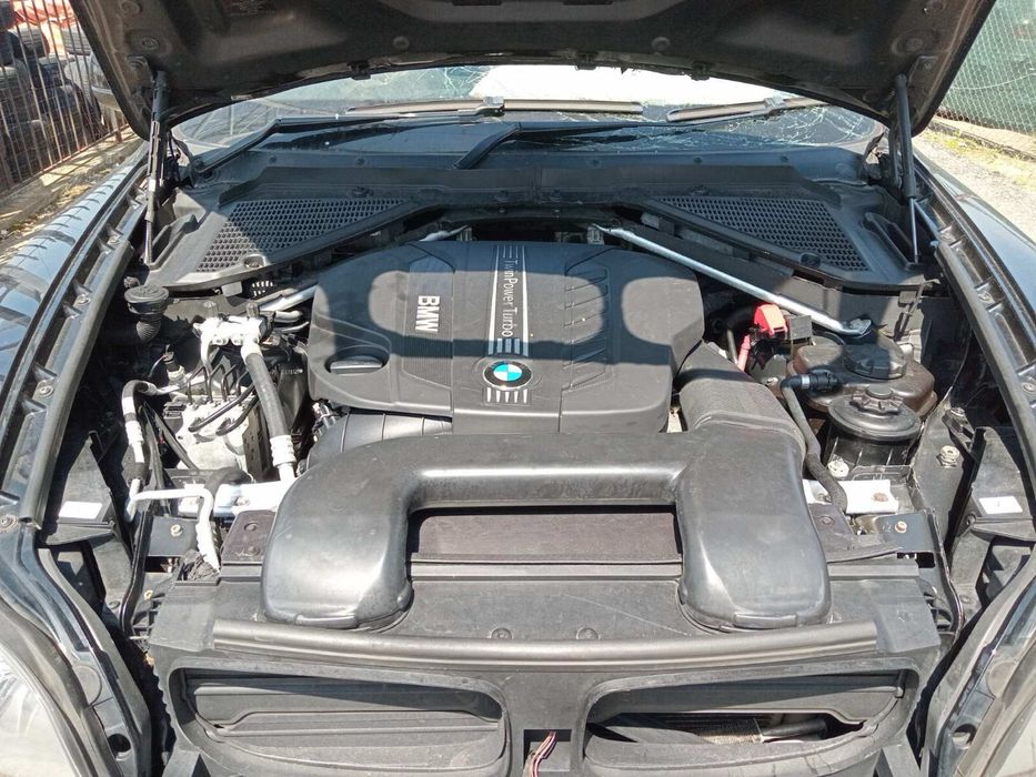BMW X5 E70 4.0D На части