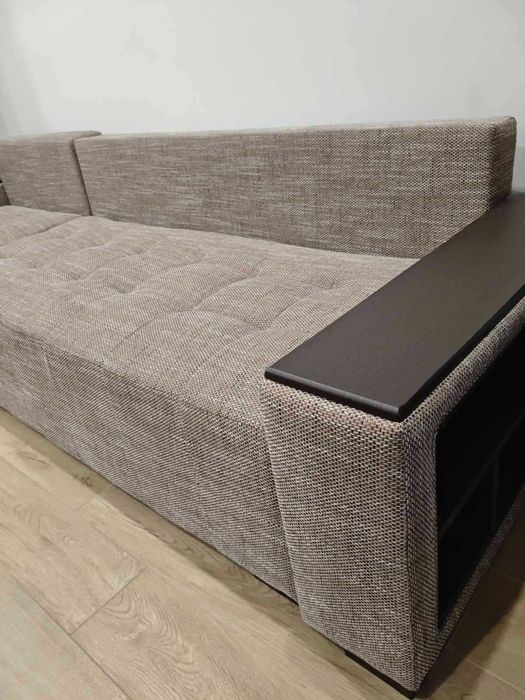 Диван с лежанка ъглов