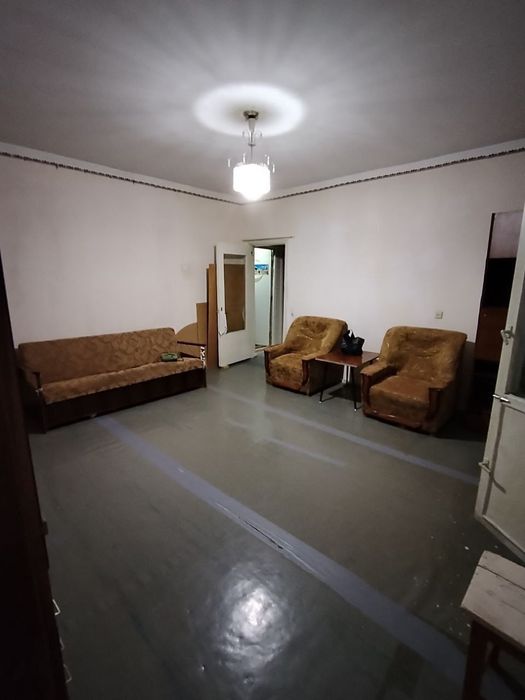 Срочно продам квартиру Юнусабад 13