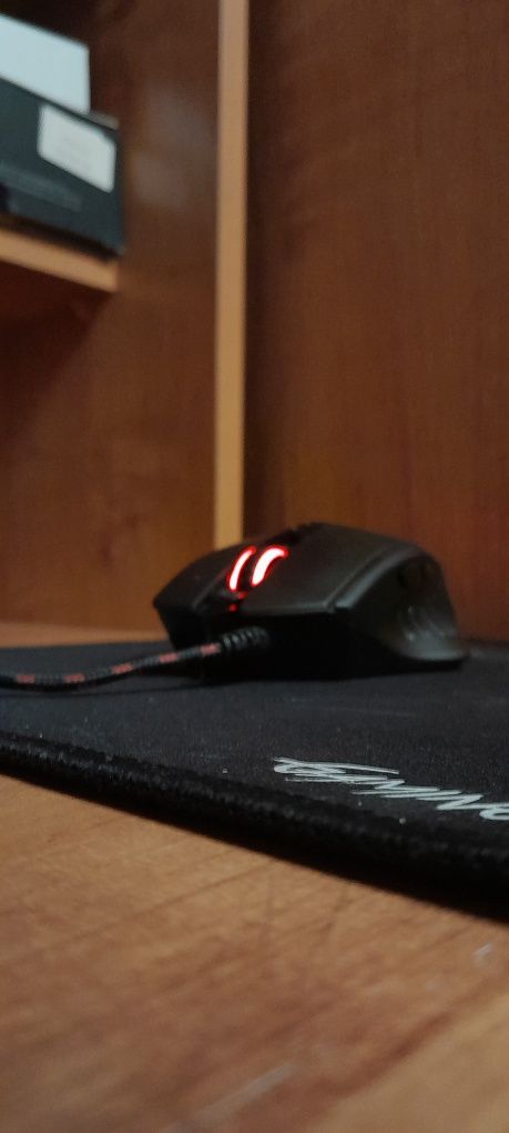 Продам мышку Gaming mouse V8MA