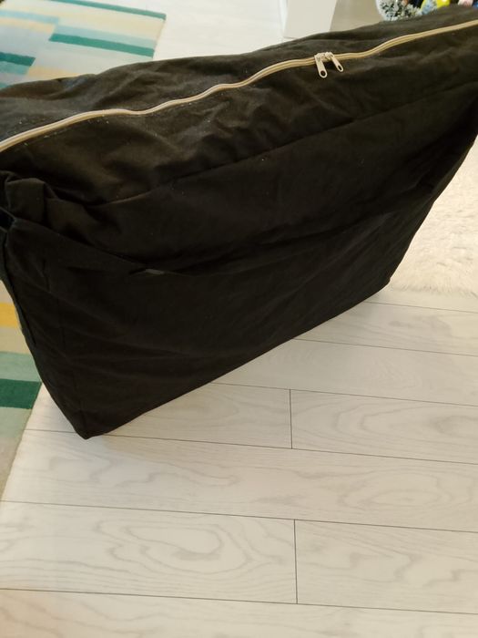 Vand masa de masaj cu toate accesoriile folosita - inca functionala