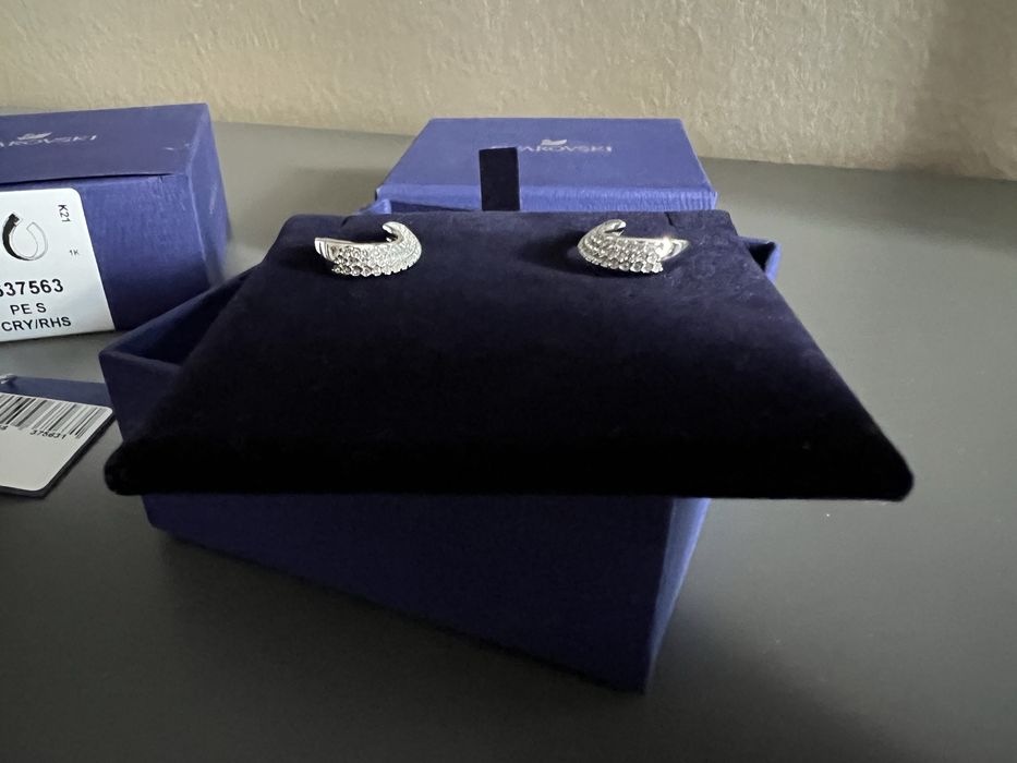 Нови обици SWAROVSKI. Оригинални!