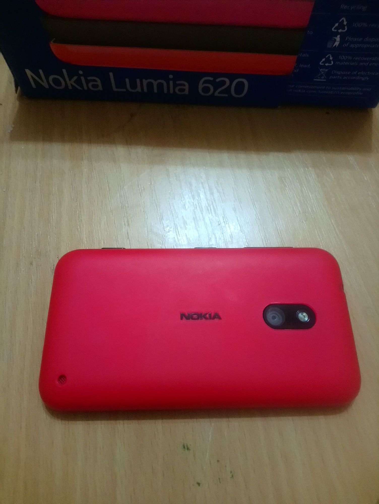 Сотовый телефон NOKIA