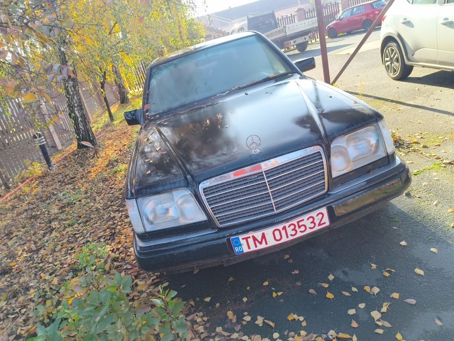Vând Mercedes w124 E300