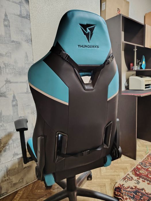 Кресло для компьютера игровое