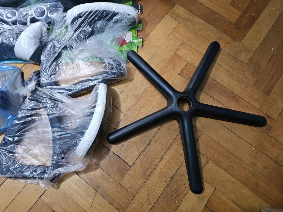 Детски геймърски стол Hell's Chair HC-1001