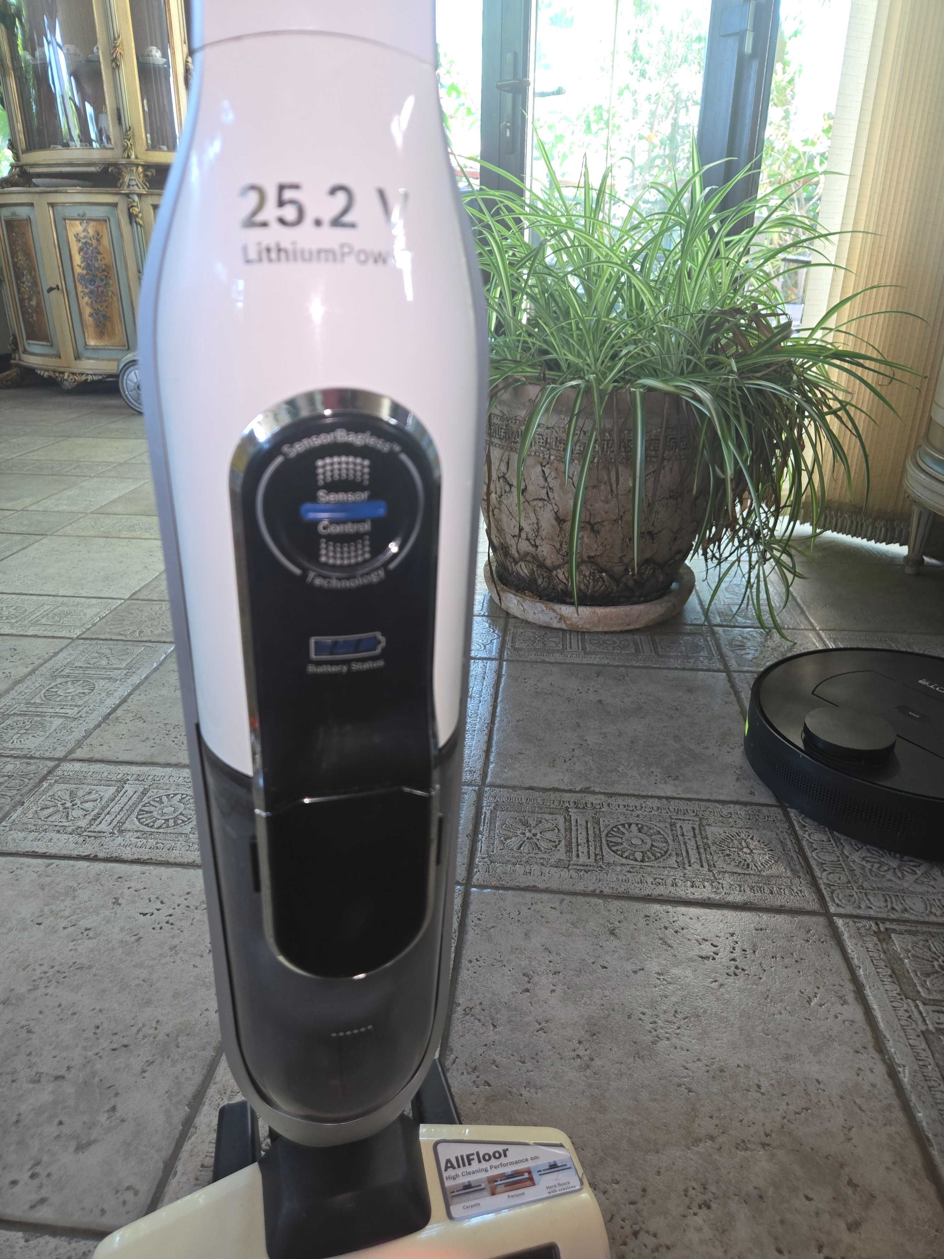 Прахосмукачка Bosch Athlet 25,2v  безкабелна