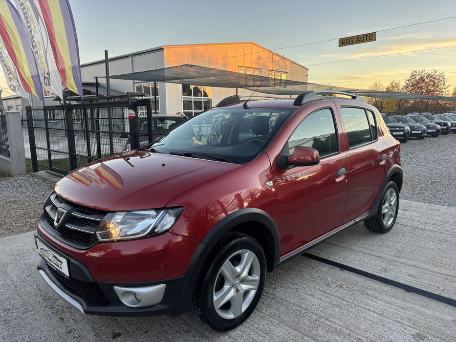 Dacia sandero stepway 0.9tce benzina 2014 90 cp navigatie