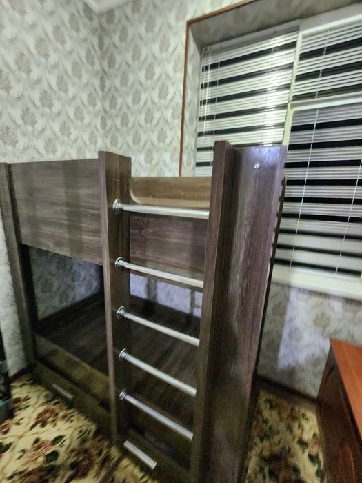 Мебел двухэтажный диван