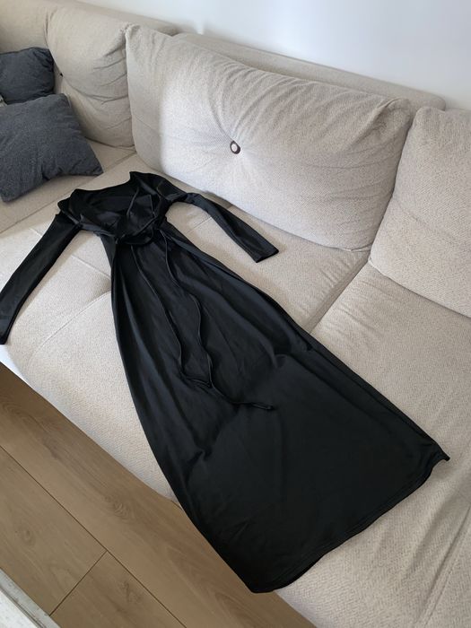 НОВО Маркови Зимни Рокли