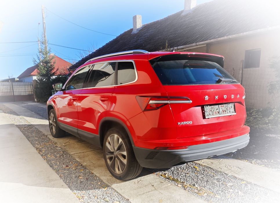 Skoda Karoq avariat usor
