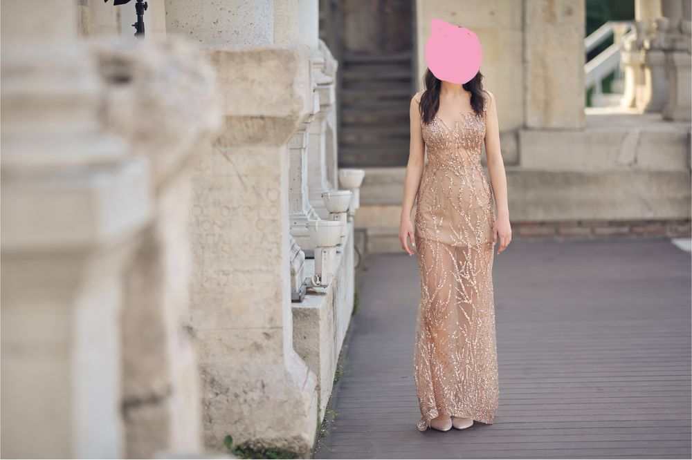 Бална рокля с пайети