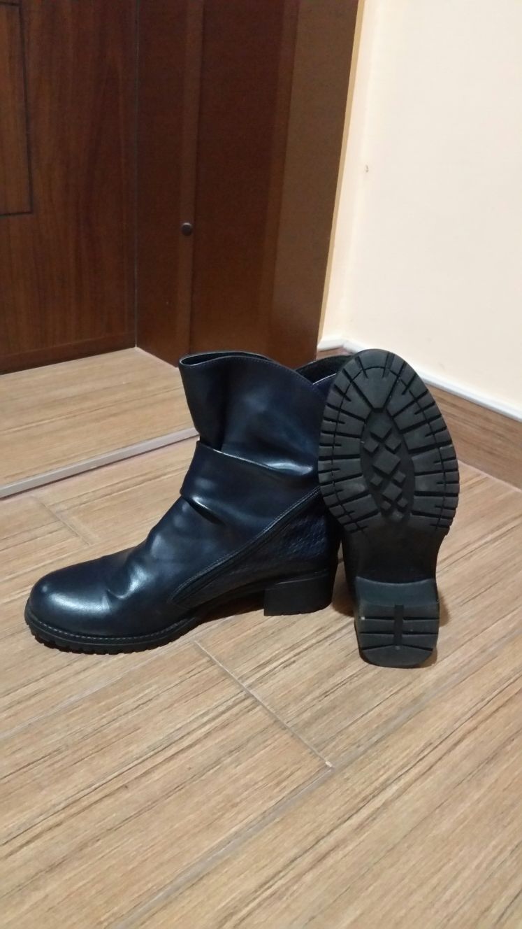 Дамски зимни боти