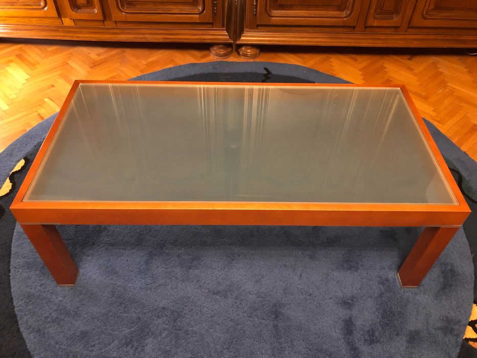 Masuta cafea lemn cires + cristal sablat + aluminiu, stare foarte buna