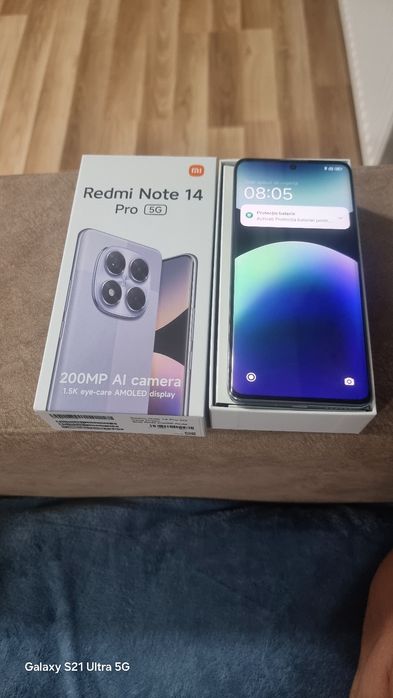 Vand schimb 3 telefoane acept schimb doar cu s 23 ultra