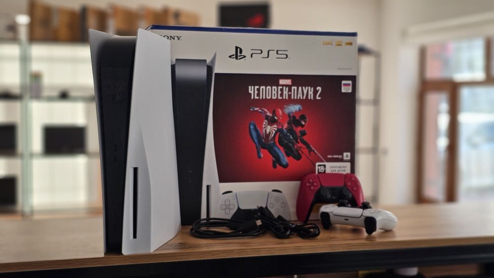 Продаётся Ps5 + FIFA 26, MK11. В отличном состоянии