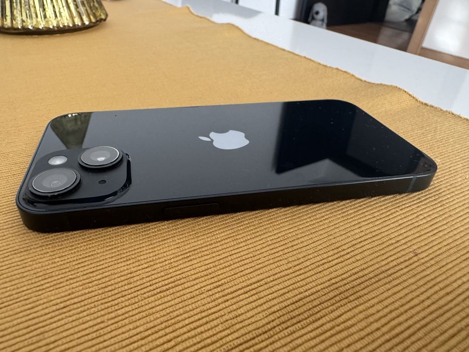 Iphone 14 bleumarin