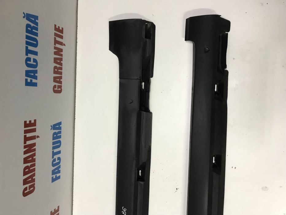 Prag plastic stanga dreapta Passat B6 Break Berlina Originale negru