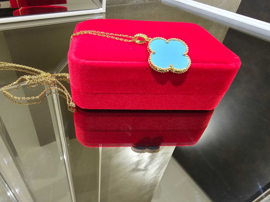 Van Cleef & Arpels VCA Turquoise Long Magic Alhambra Дамско Колие