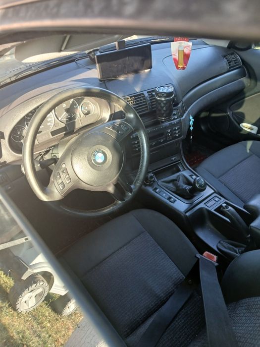 Vând bmw e 46 benzinar