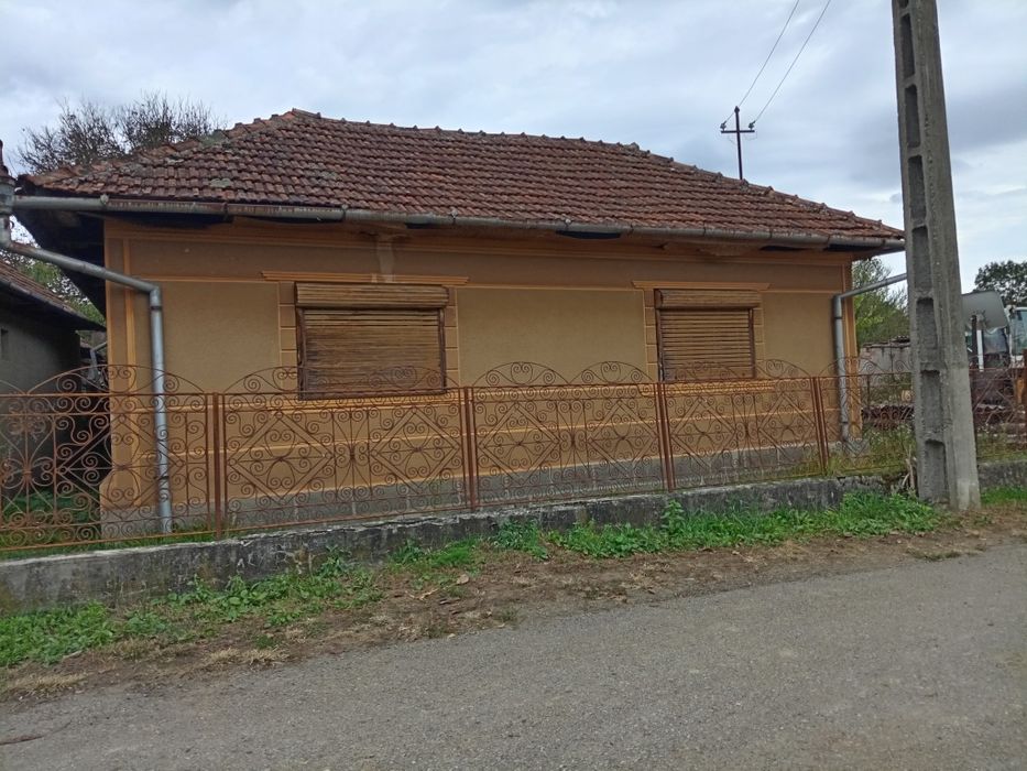 Casa de vanzare Gura Vaii