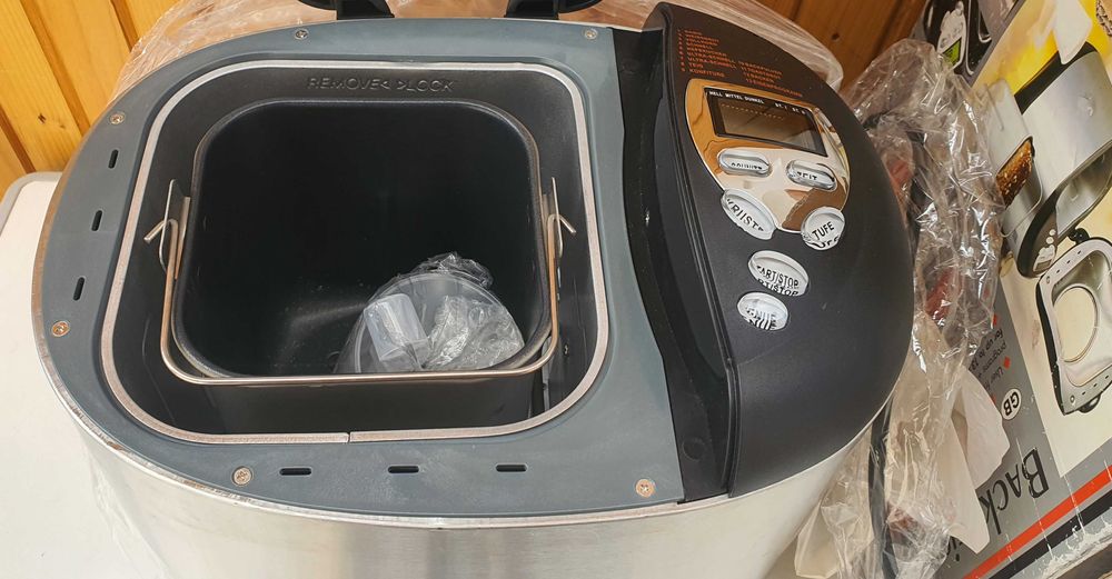 Unold masina de facut paine in casa, electrica, automata,noua in cutie