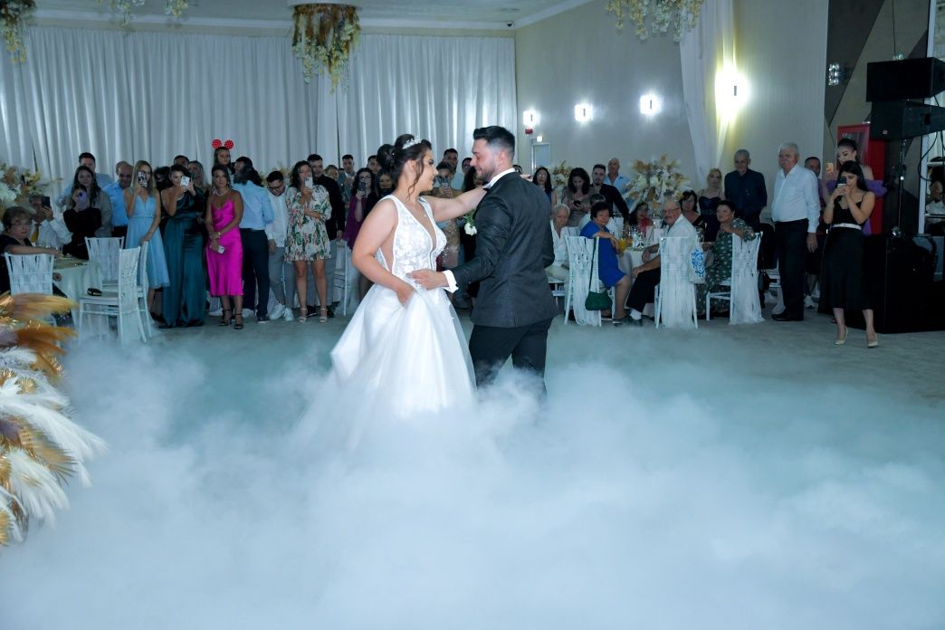 DJ cununie fotograf botez cameraman nunta cabina foto video pachet