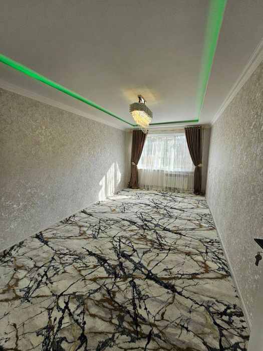 Продается 3 ком. Квартира площадью 70 кв.м. В Микрорайоне