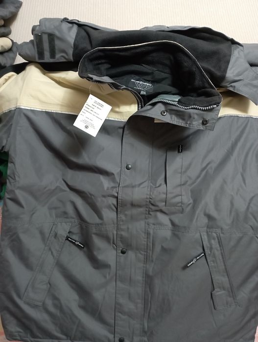 Куртки мужские размеры с 58-64 г.Москва