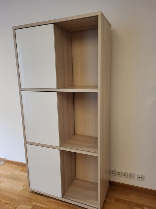 Vând etajera camera